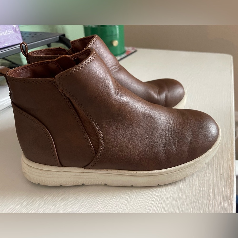 Cat & Jack Boys Brown Low Boots
